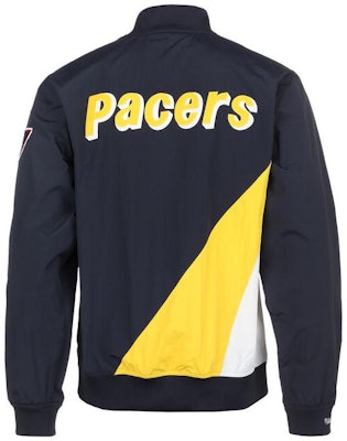 Mitchell & Ness Jaket Lengan Panjang Logo Bordir Grafik Hitam. AWJKAC19185-IPANAVY95 Lookbook Mitchell & Ness Jaket Lengan Panjang Logo Bordir Grafik Hitam. AWJKAC19185-IPANAVY95