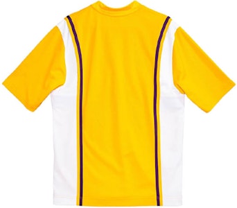 Mitchell & Ness 洛杉矶湖人队00-01复古拉链T恤 黄色 ASSHAC19138-LALLTGD00 Lookbook Mitchell & Ness 洛杉矶湖人队00-01复古拉链T恤 黄色 ASSHAC19138-LALLTGD00