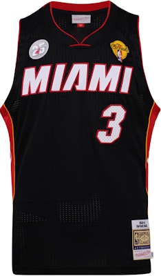 Mitchell Ness Mitchell & Ness Miami Heat Dwyane Wade #3 12-13 Jersey Black Unisex Retro气 AJY44945-MHE12DWABLCK Buy Mitchell Ness Mitchell & Ness Miami Heat Dwyane Wade #3 12-13 Jersey Black Unisex Retro气 AJY44945-MHE12DWABLCK