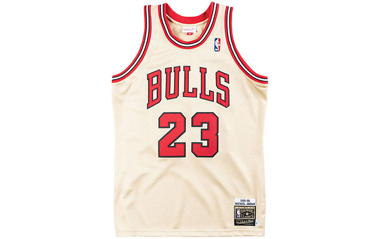 Mitchell Ness Mitchell & Ness NBA Bulls 1995-96 Michael Jordan Retro Jersey Gold Unisex NNBJMM18773-CBUGOLD95MJO