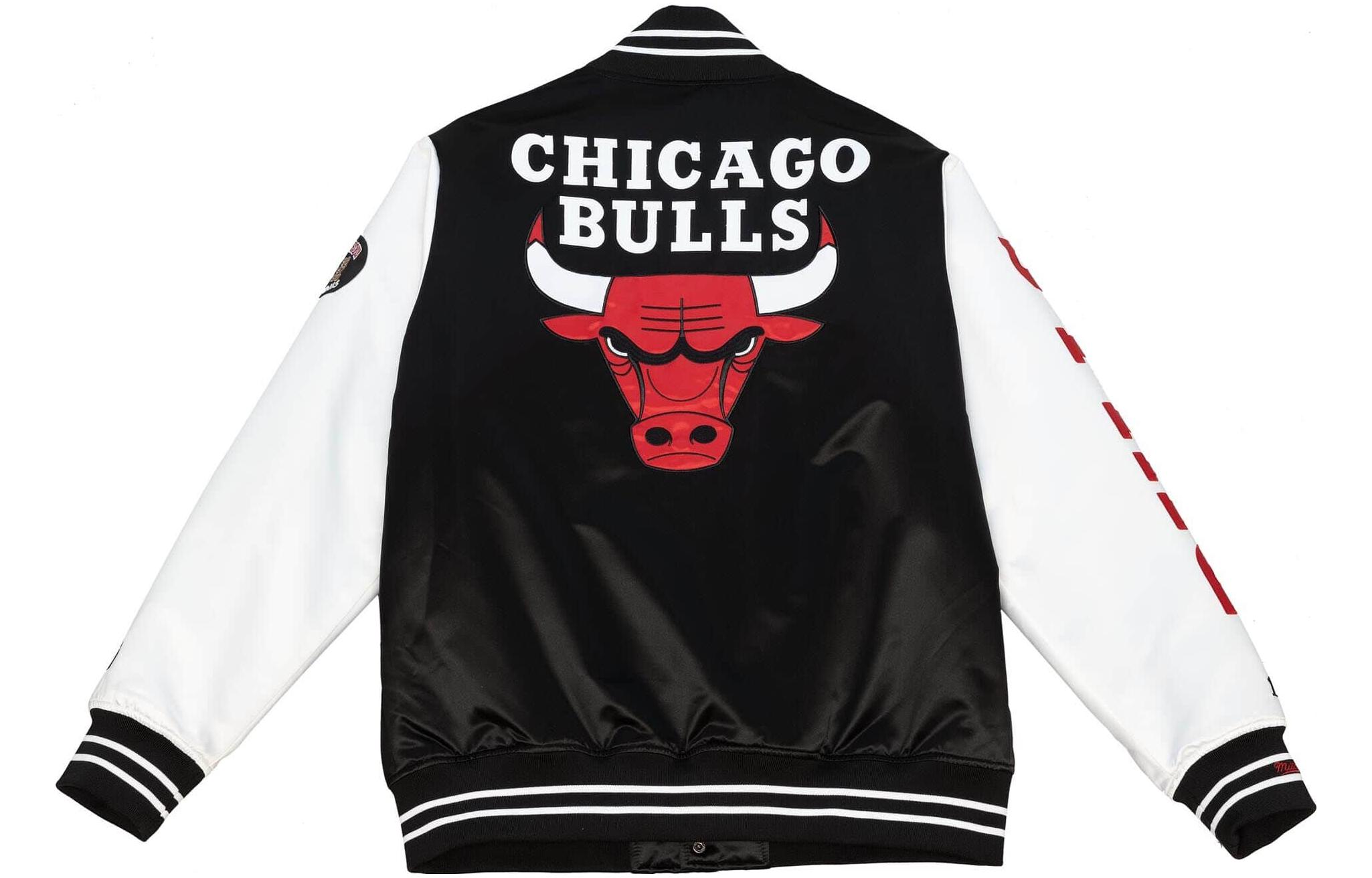 Lookbook ミッチェル＆ネス NBA シカゴブルズ レトロ サテン バーシティ ジャケット ブラック/ホワイト ユニセックス. OJBF4854-CBUYYPPPBKWH