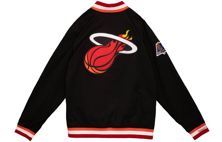 Lookbook ミッチェル＆ネス NBA 刺繍ジャケット 96-97 マイアミ・ヒート ブラック ユニセックス AWJKAC19189-MHEBLCK96