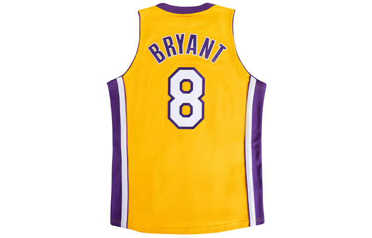 Lookbook ミッチェル＆ネス NBA レイカーズ コービー・ブライアント #8 レトロジャージ イエロー 01-02シーズン ユニセックス. AJY41159-LAL01KBRLTGD
