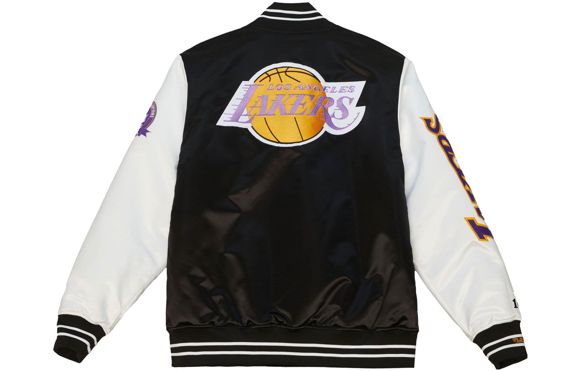 Lookbook ミッチェルネス NBA ロサンゼルスレイカーズ ロゴ サテン バーシティジャケット ブラック ホワイト ユニセックス OJBF4854-LALYYPPPBKWH