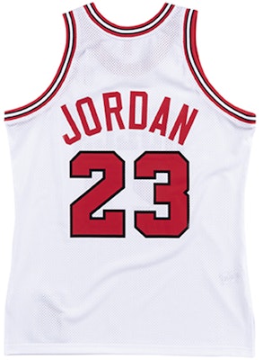 Mitchell & Ness NBA 經典公牛隊 Jordan 23號球衣 91-92 賽季 白色 AJY4LG19006-CBUWHIT91MJO Lookbook Mitchell & Ness NBA 經典公牛隊 Jordan 23號球衣 91-92 賽季 白色 AJY4LG19006-CBUWHIT91MJO