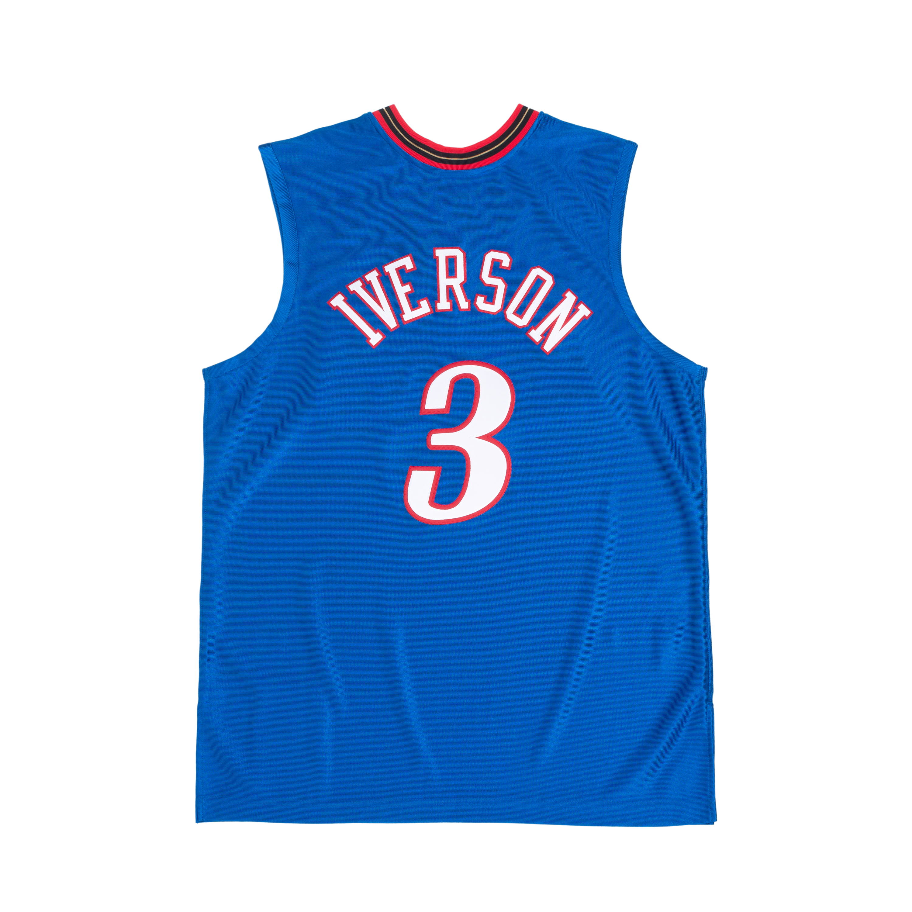Lookbook Mitchell & Ness Philadelphia 76ers Allen Iverson 01-02 Retro Jersi Biru AJY46164-P7601AIVROYA