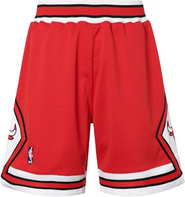 Mitchell Ness Mitchell & Ness Red Chicago Bulls 97 Premium Basketball Shorts for Men 369P-3B5-97CBU Buy Mitchell Ness Mitchell & Ness Red Chicago Bulls 97 Premium Basketball Shorts for Men 369P-3B5-97CBU