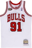 Mitchell Ness Mitchell & Ness Retro Jersey 97-98 Chicago Bulls #91 Dennis Rodman White Unisex. AJY44951-CBU97DRDWHIT Mitchell Ness Mitchell & Ness Retro Jersey 97-98 Chicago Bulls #91 Dennis Rodman White Unisex. AJY44951-CBU97DRDWHIT