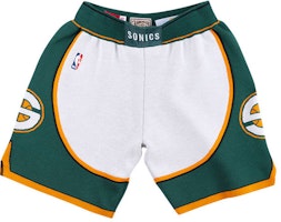 Mitchell Ness Mitchell & Ness Retro Supersonics Durant Basketball Shorts White Mens. SHOREY18121-SSUWHIT07 Mitchell Ness Mitchell & Ness Retro Supersonics Durant Basketball Shorts White Mens. SHOREY18121-SSUWHIT07