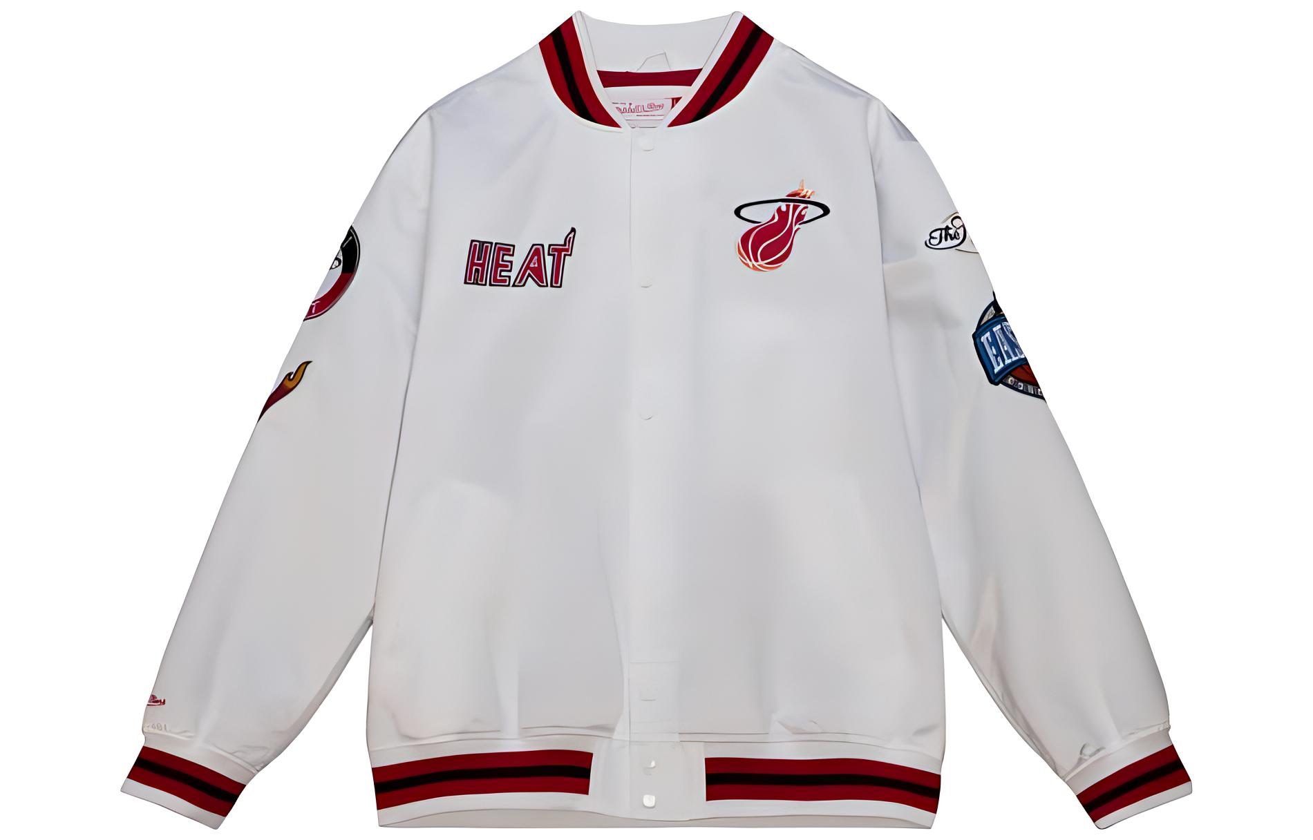 Mitchell Ness Mitchell & Ness White Long Sleeve Jacket with Chest Basketball Print OJBF4986-NYKYYPPPWHIT