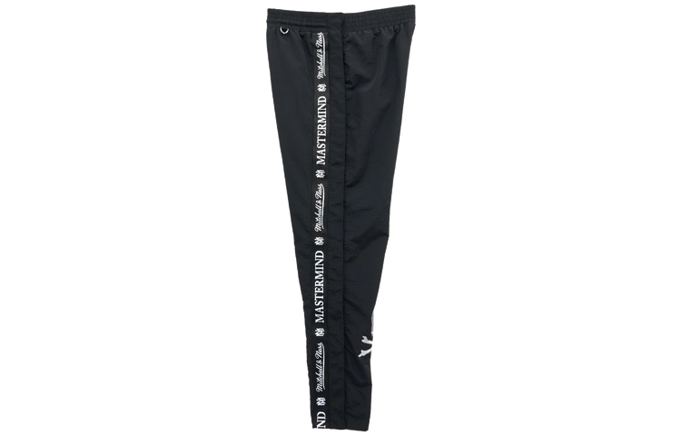 Purchase Mitchell & Ness x mastermind JAPAN 骷髅印花纽扣运动裤 黑色. TRPTMM20095-MNNBLCK