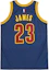 Lookbook Mitchell & Ness x NBA LeBron James Cavs Jersey Retro Unisex Azul Marino. AJY47095-CCA15LJAASBL