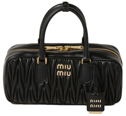 Miu Miu Arcadie Tas Kulit Matelasse Nappa Hitam Buy Miu Miu Arcadie Tas Kulit Matelasse Nappa Hitam