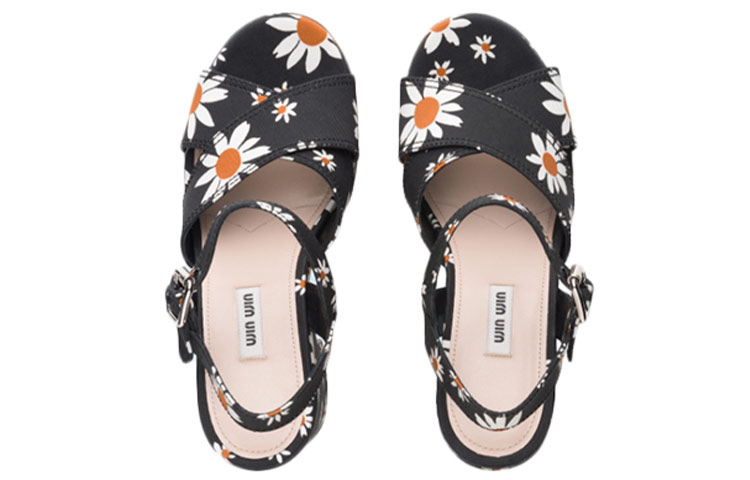 MIU MIU High Heel Sandals 'Black Daisy Print' 圖 3