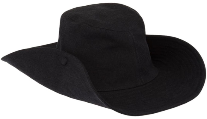 MIU MIU ロゴプリントハット 男女兼用 カップルスタイル - ブラック 5HC221-2F3W-F0967 Lookbook MIU MIU ロゴプリントハット 男女兼用 カップルスタイル - ブラック 5HC221-2F3W-F0967