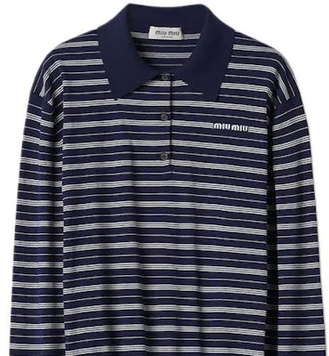 MIU MIU Baju Polo Jalur Logo Lengan Panjang Unisex Biru MML951-140V-F0008-S-OOO Sizing MIU MIU Baju Polo Jalur Logo Lengan Panjang Unisex Biru MML951-140V-F0008-S-OOO