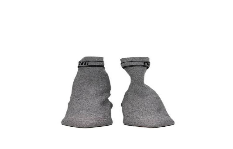 MIU MIU Pre 'Black Silver' 圖 5