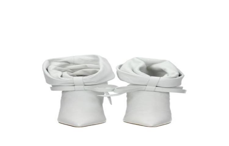 MIU MIU Pre 'White Nappa' 圖 10