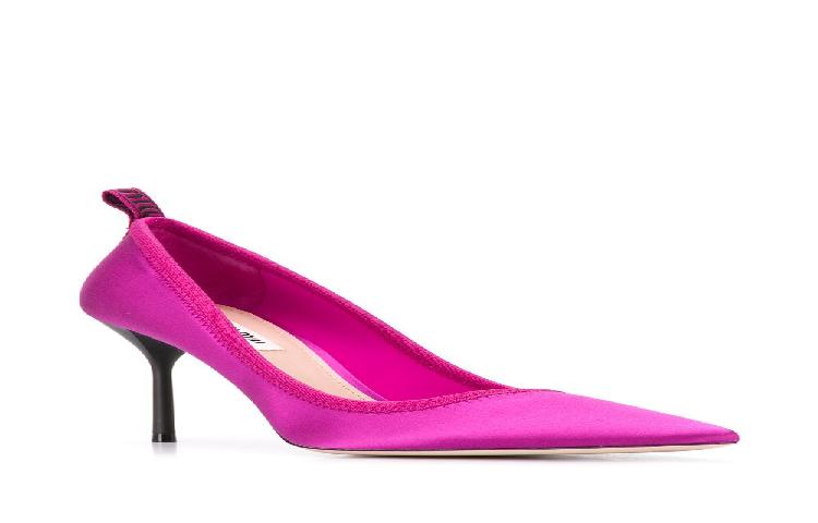 Lookbook MIU MIU 粉色高跟鞋 5I354C-3D50-F0505-F-B085