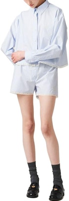 MIU MIU SS23 条纹纽扣休闲短裤 男女通用 蓝色 SP9391-1VHX-F0W3B-S-232 Lookbook MIU MIU SS23 条纹纽扣休闲短裤 男女通用 蓝色 SP9391-1VHX-F0W3B-S-232