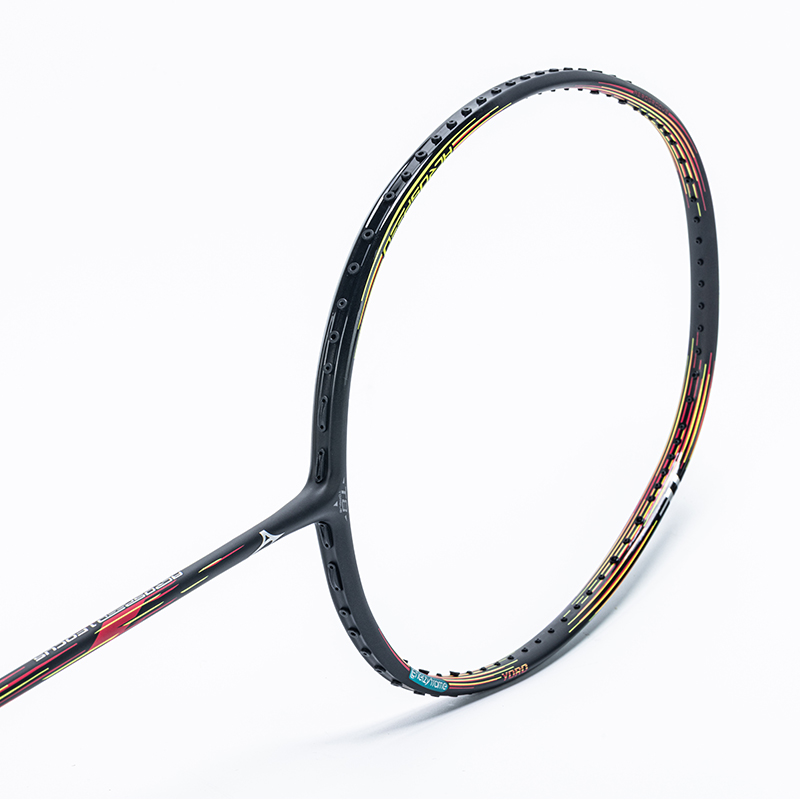 Shop Mizuno 73JTB40 ACROSPEED 1 FOCUS Raqueta Profesional Carbono 4U6 Negra. 73JTB40109