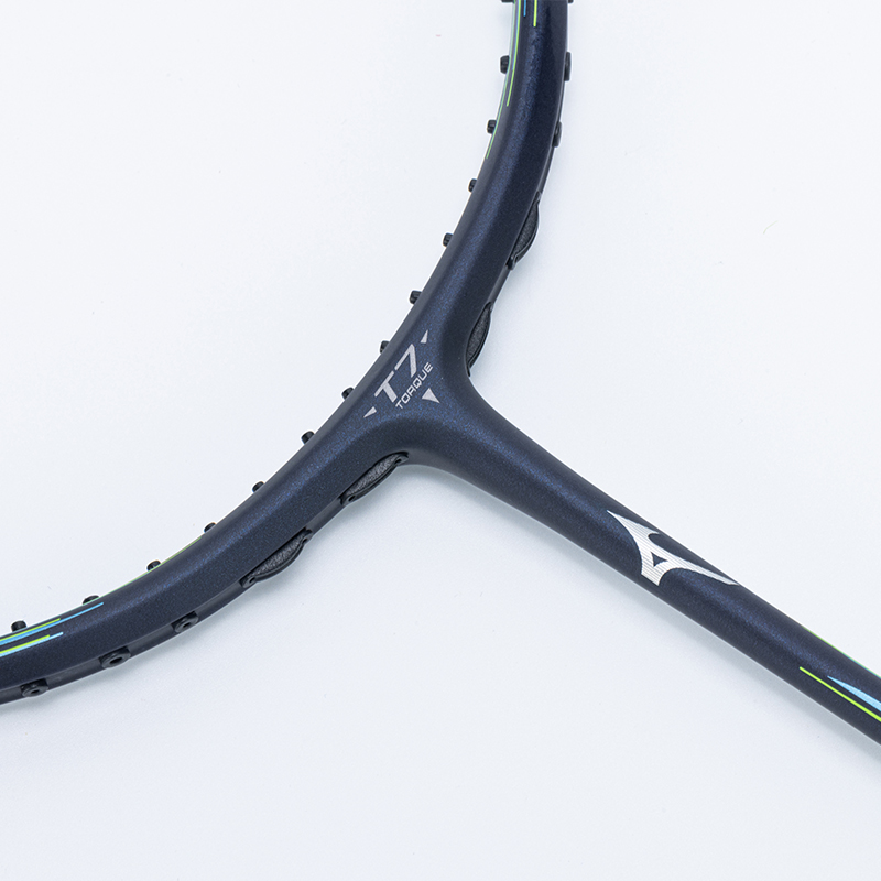 Details for 美津濃 73JTB40 全碳素羽球拍 4U6 黑色 輕量專業級品質 73JTB40209