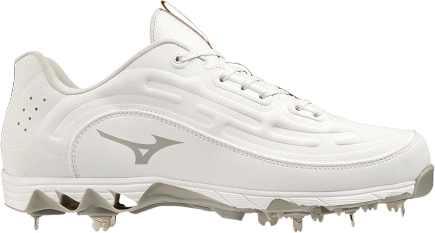 mizuno-9-spike-ambition-3-low-white-grey