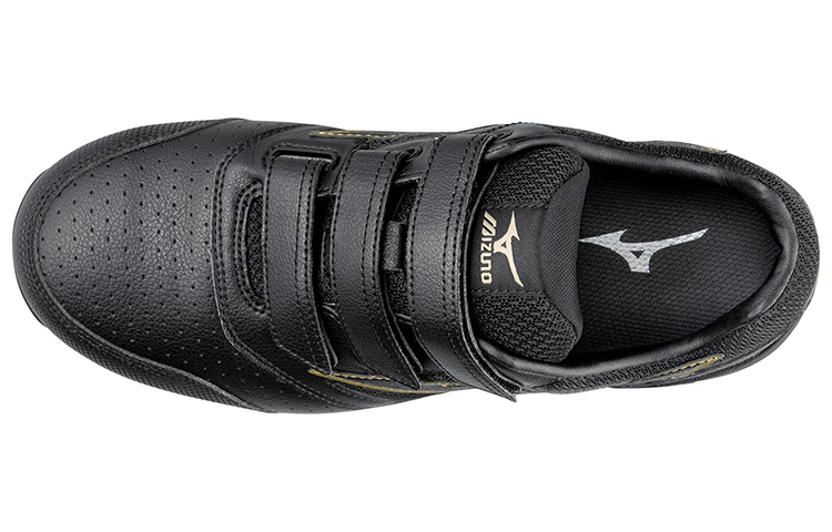 Lookbook Mizuno Almighty LS 2 11L Ancho 'Negro Dorado' F1GA210509