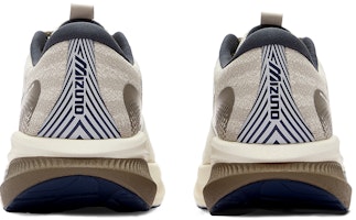 Mizuno Astro Plus 'Coklat Putih Tua' D1GH240109 Shop Mizuno Astro Plus 'Coklat Putih Tua' D1GH240109