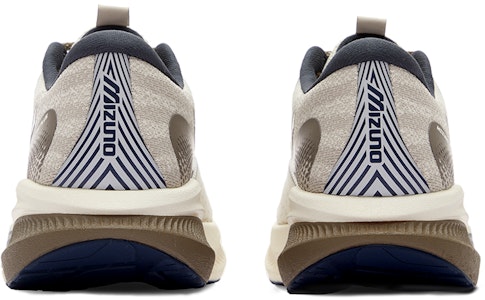 Mizuno Astro Plus 'Coklat Putih Pucat' D1GH240109 Shop Mizuno Astro Plus 'Coklat Putih Pucat' D1GH240109