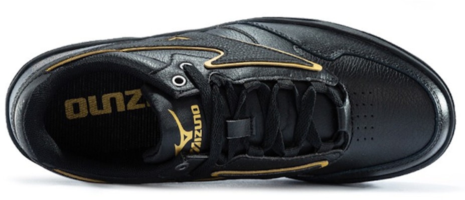 Mizuno CL EC Hitam/Emas D1GH201390 Lookbook Mizuno CL EC Hitam/Emas D1GH201390