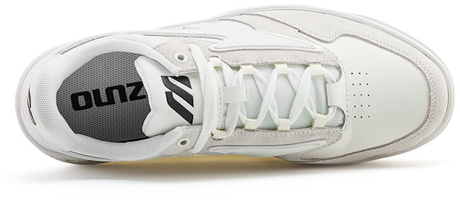 Mizuno Court Cl Low EC 'Putih Kasual Top Rendah' D1GH214002 Lookbook Mizuno Court Cl Low EC 'Putih Kasual Top Rendah' D1GH214002