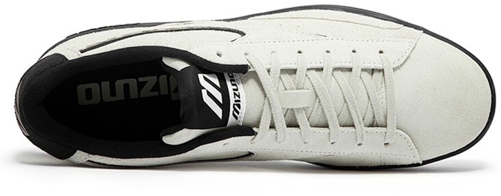 Mizuno Court Lite Ec 'Putih Hitam' D1GH221401 Lookbook Mizuno Court Lite Ec 'Putih Hitam' D1GH221401