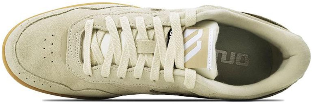 Mizuno Court Lite 'Putih Kasual Serbaguna' D1GH210702 Lookbook Mizuno Court Lite 'Putih Kasual Serbaguna' D1GH210702