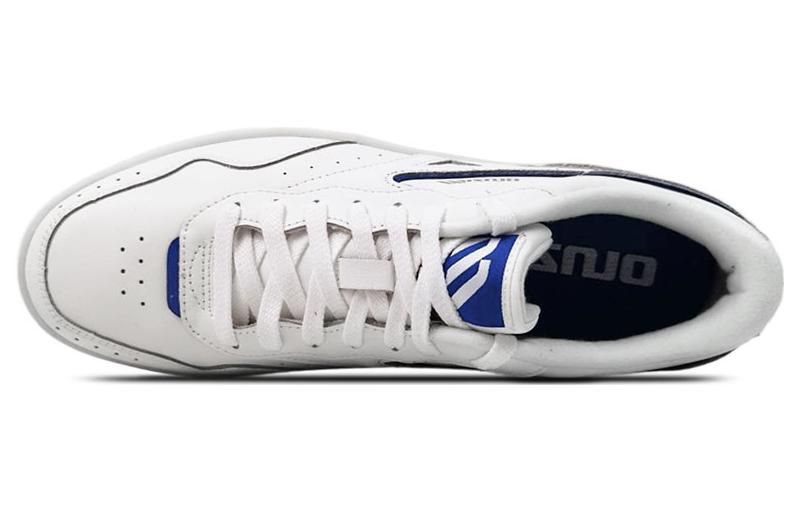 Lookbook Mizuno Court Lite 'Blanco Azul Casual Versátil' D1GH210703