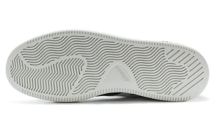 Shop Mizuno Court Lite EC 'Negro Casual de Caña Baja' D1GH211502