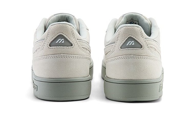 Shop Mizuno Court Lite Essential 'Gris Blanco' D1GH212403