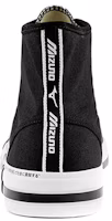 Shop Mizuno Court S Hi 高幫帆布鞋 男女同款 黑白