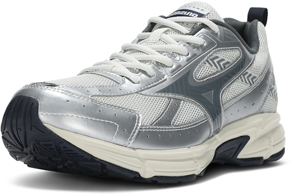 Mizuno Cyclone Speed 2K 'Abu-abu Perak' D1GH223019 Lookbook Mizuno Cyclone Speed 2K 'Abu-abu Perak' D1GH223019