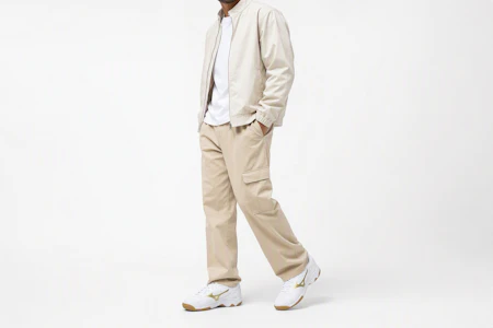Order Mizuno 穿梭風暴 TW 羽球鞋 男女皆宜 白金色