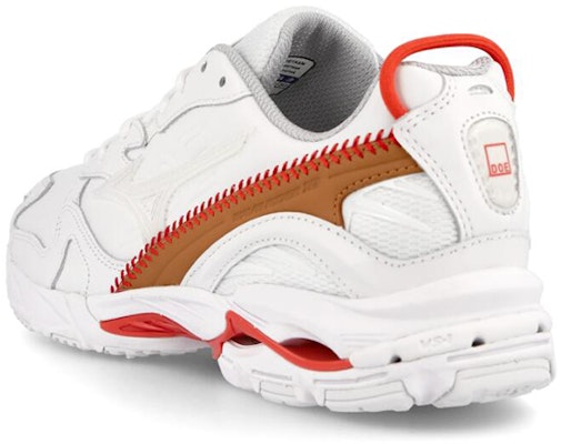Mizuno DOE x Wave Rider 10 'White Red' D1GD201001 Lookbook Mizuno DOE x Wave Rider 10 'White Red' D1GD201001