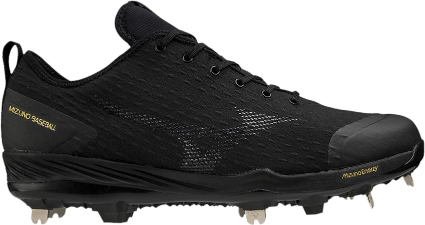 mizuno-dominant-4-low-triple-black