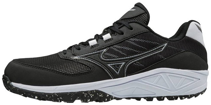 mizuno-dominant-all-surface-low-turf-black-white-320565-vep