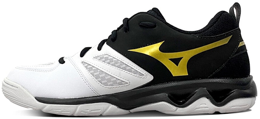 Mizuno Dynablitz Low 'Hitam Putih Emas' V1GA212152 Buy Mizuno Dynablitz Low 'Hitam Putih Emas' V1GA212152