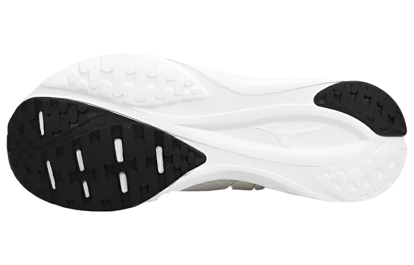 Shop Mizuno Esperunzer 4E Large ''Silver Birch'' K1GA214411