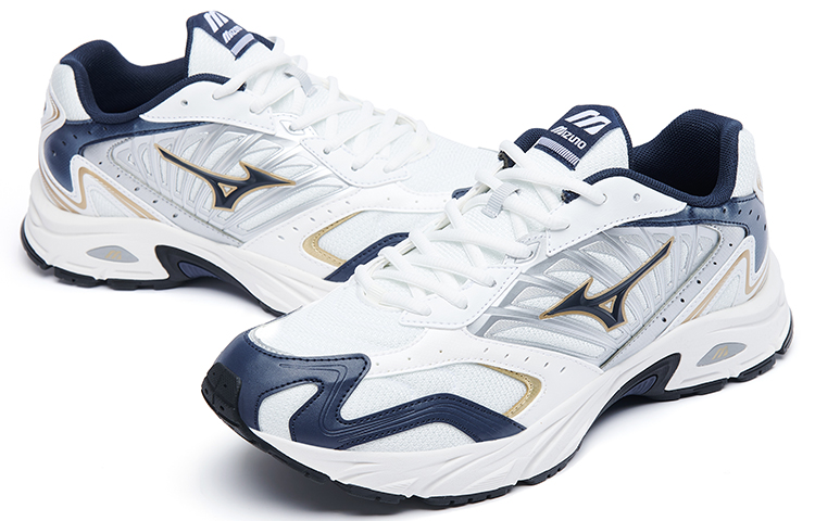 Shop Mizuno FIYI 2K ''Blanc Noir'' D1GH223710