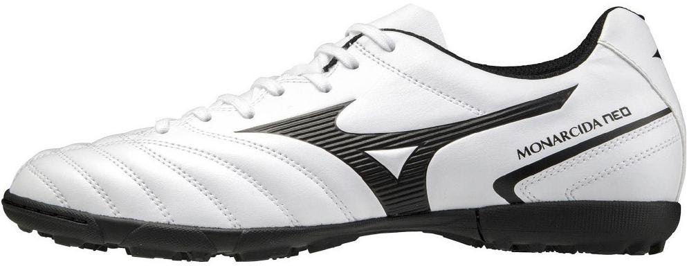 mizuno-football-boots-shattered-studs-p1-gd-210509