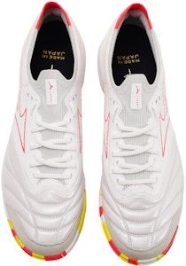 Mizuno Morelia Neo Sala Beta TF 'Putih Merah' Q1GB239064 Lookbook Mizuno Morelia Neo Sala Beta TF 'Putih Merah' Q1GB239064