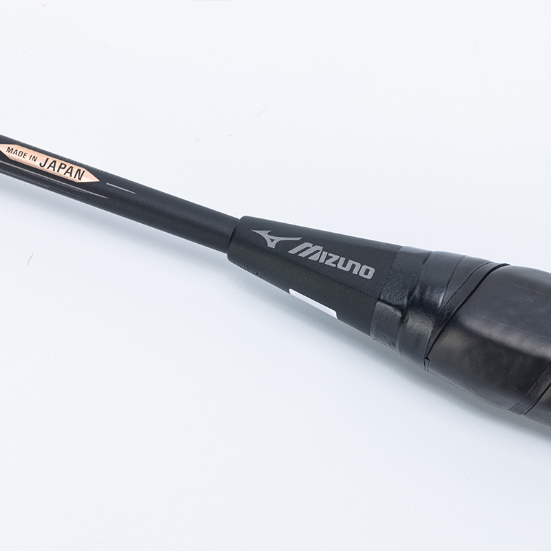 Details for 美津濃全碳羽球拍4U6黑色 - 超輕進攻專業版 73JTB40009