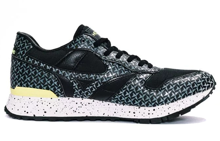 Order Mizuno GV87 Low ''Zwart Blauw'' D1GA170709
